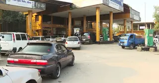 সিলেটে পেট্রোল-অকটেনে স্বস্তি থাকলেও ডিজেল সংকটে চরম ভোগান্তি